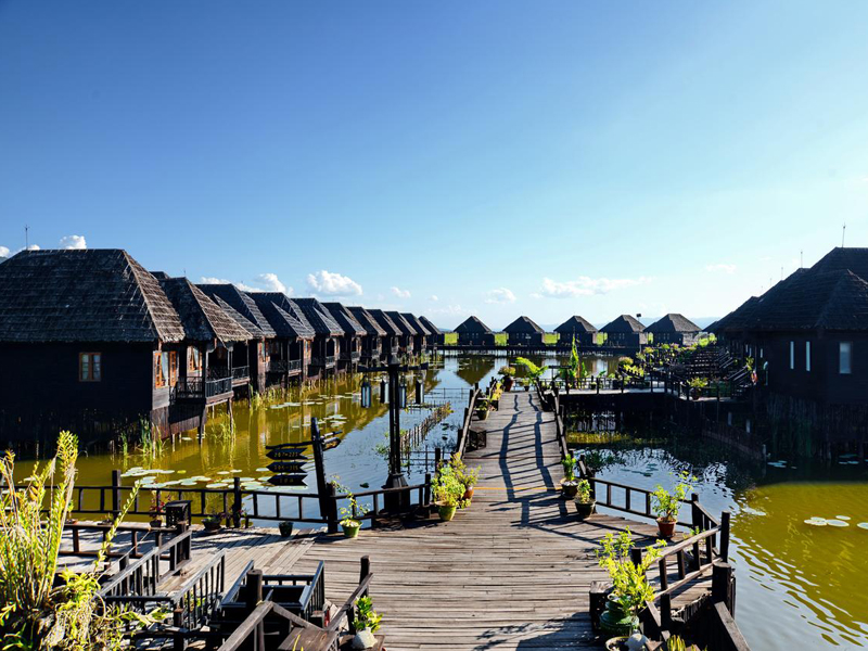 Hotels in iNLE